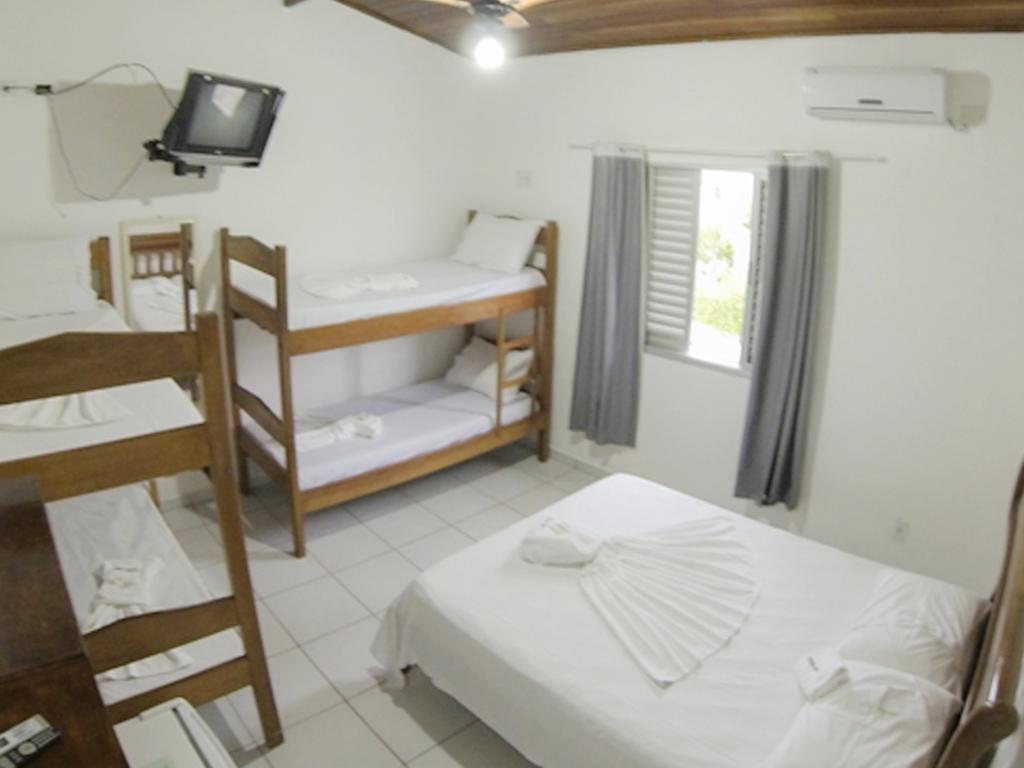 Pensão Pe Na Areia *